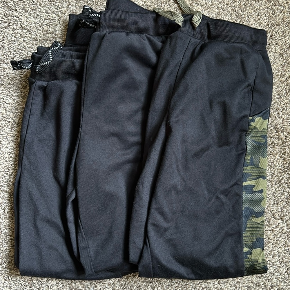 Lot of 3 Jumping Beans Boys Active Joggers, size 7
